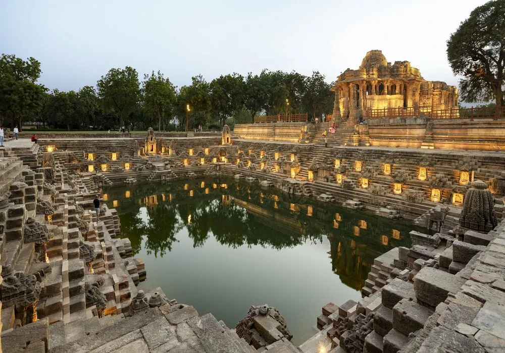 Desert sands, sacred lands – that’s Gujarat 5 days/4 night