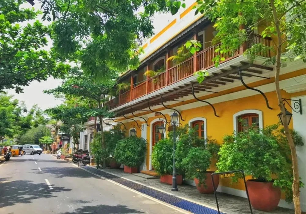 Sacred South: Tamil Nadu Heritage Circuit for 8 Nights 9 Days
