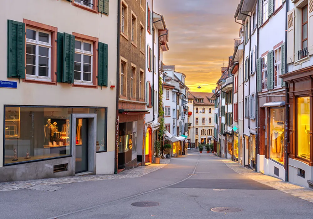 Amsterdam, Paris &amp; Swiss Holiday Package (09 Nights &amp; 10 Days)