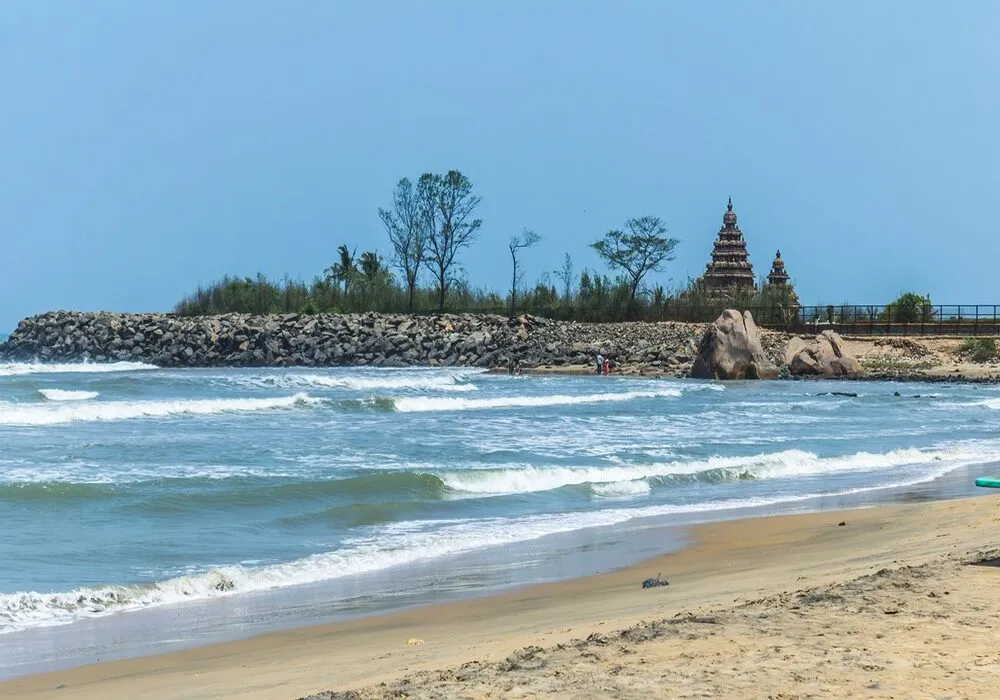 Sacred South: Tamil Nadu Heritage Circuit for 8 Nights 9 Days