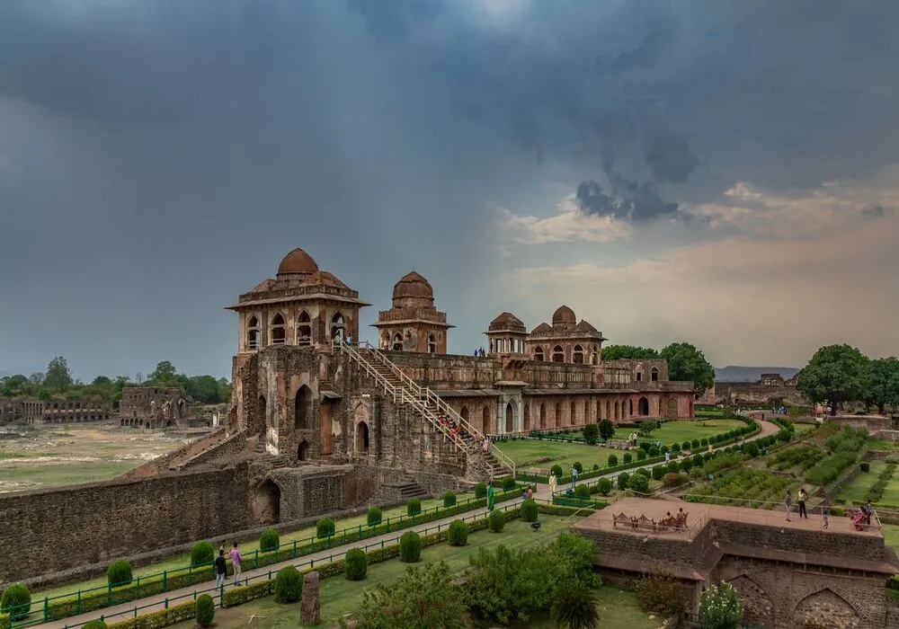 Madhya Pradesh Heritage Tour 07 Nights/08 Days