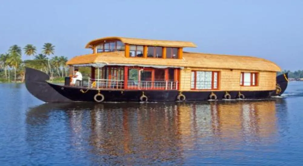 Alleppey First (3 Nights / 4 Days – Ex Cochin)